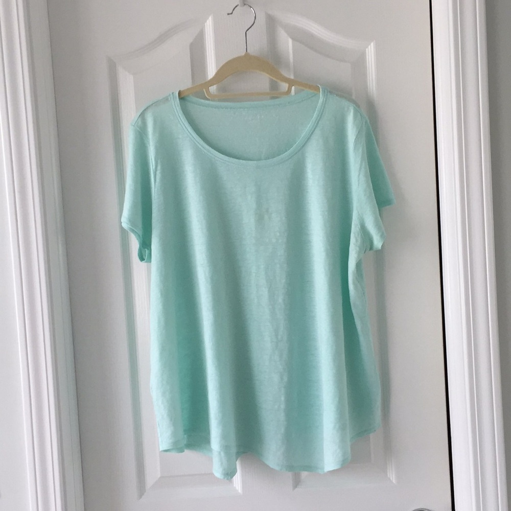 Eileen Fisher linen short sleeve top.